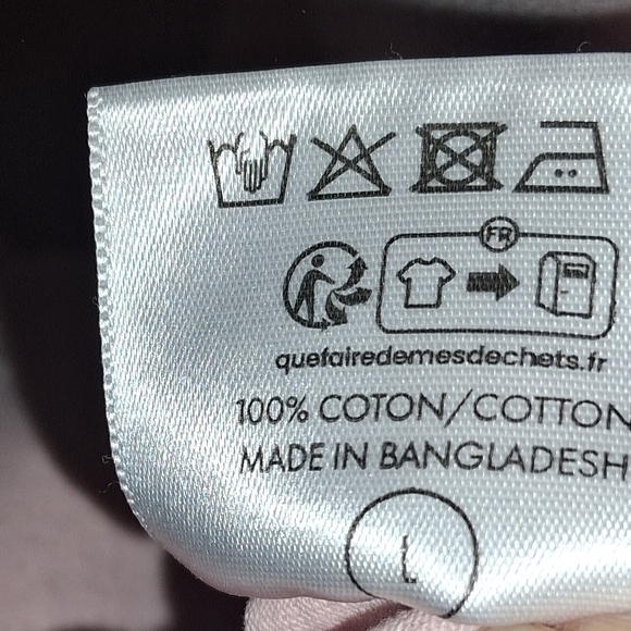 Kate Spade Light Pink Heart Graphic Tee - Picture 6 of 6